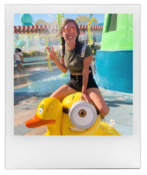 fernanda-hinojosa-legoland-polaroid