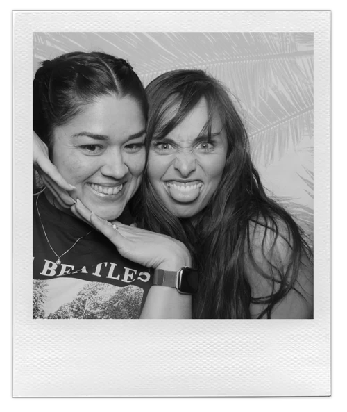 fernanda-hinojosa-photobooth-bestie-polaroid